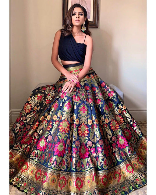 Black Lehenga Choli - Zari Weaving Work (FZ)